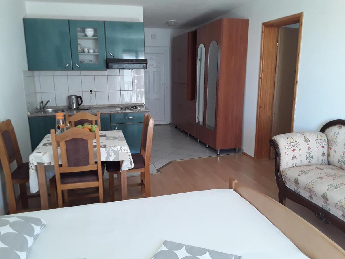 Zaton Apartmani M. Ilesh Exterior photo